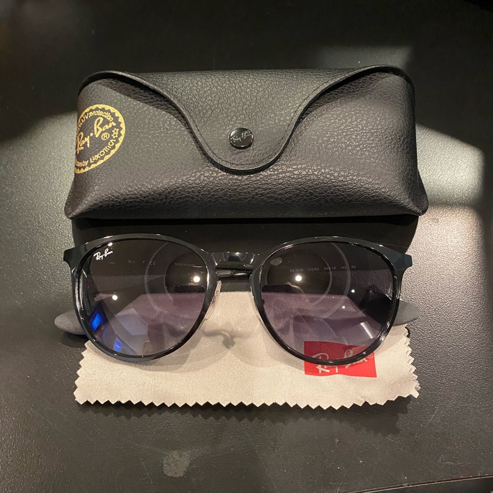Ray-Ban Sunglasses
